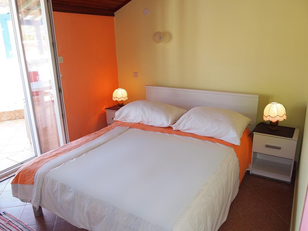 Apartmani Delfin Grebastica Luaran gambar