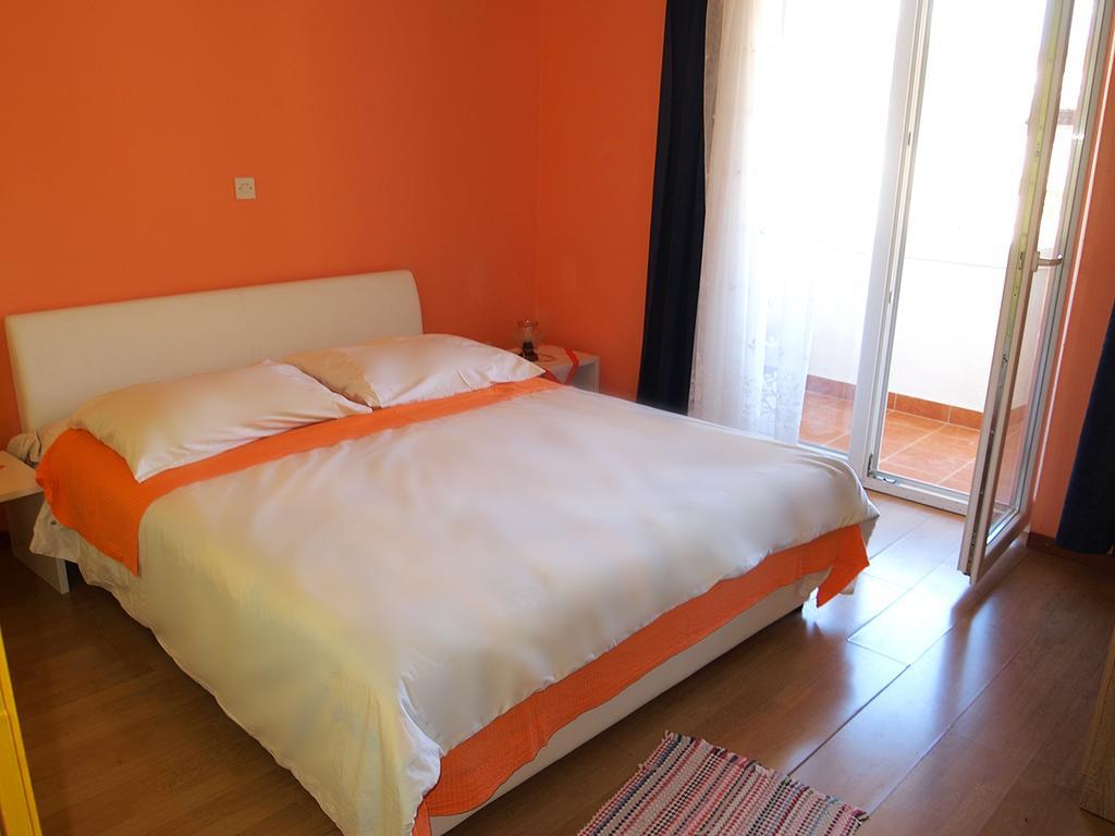 Apartmani Delfin Grebastica Luaran gambar