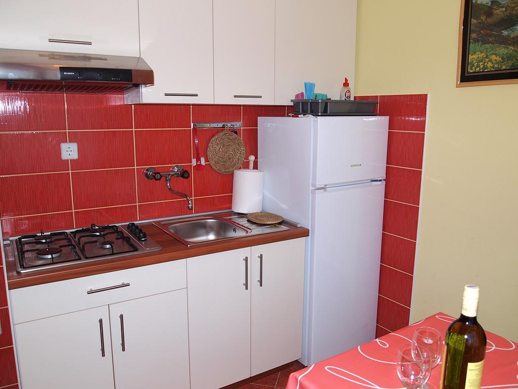 Apartmani Delfin Grebastica Luaran gambar