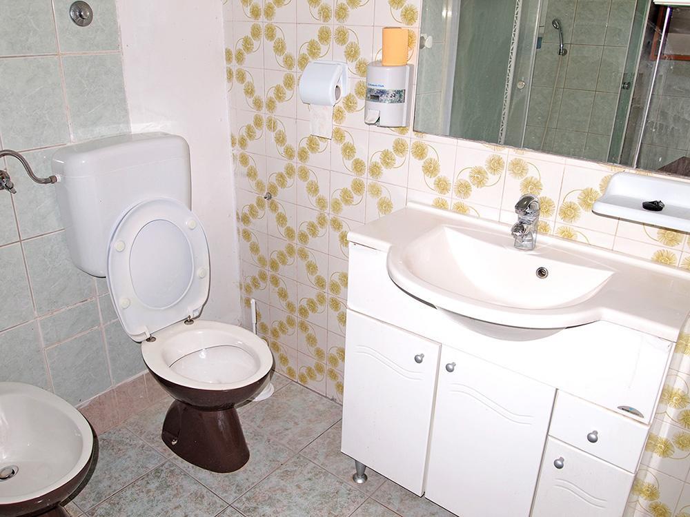 Apartmani Delfin Grebastica Luaran gambar